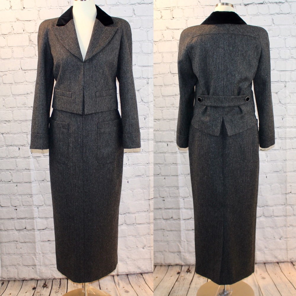 Chanel tweed skirt suit
